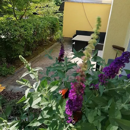 Fuer 4 Personen 68 M² アパート *